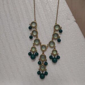 VINTAGE FAUX PEARL DROP NECKLACE